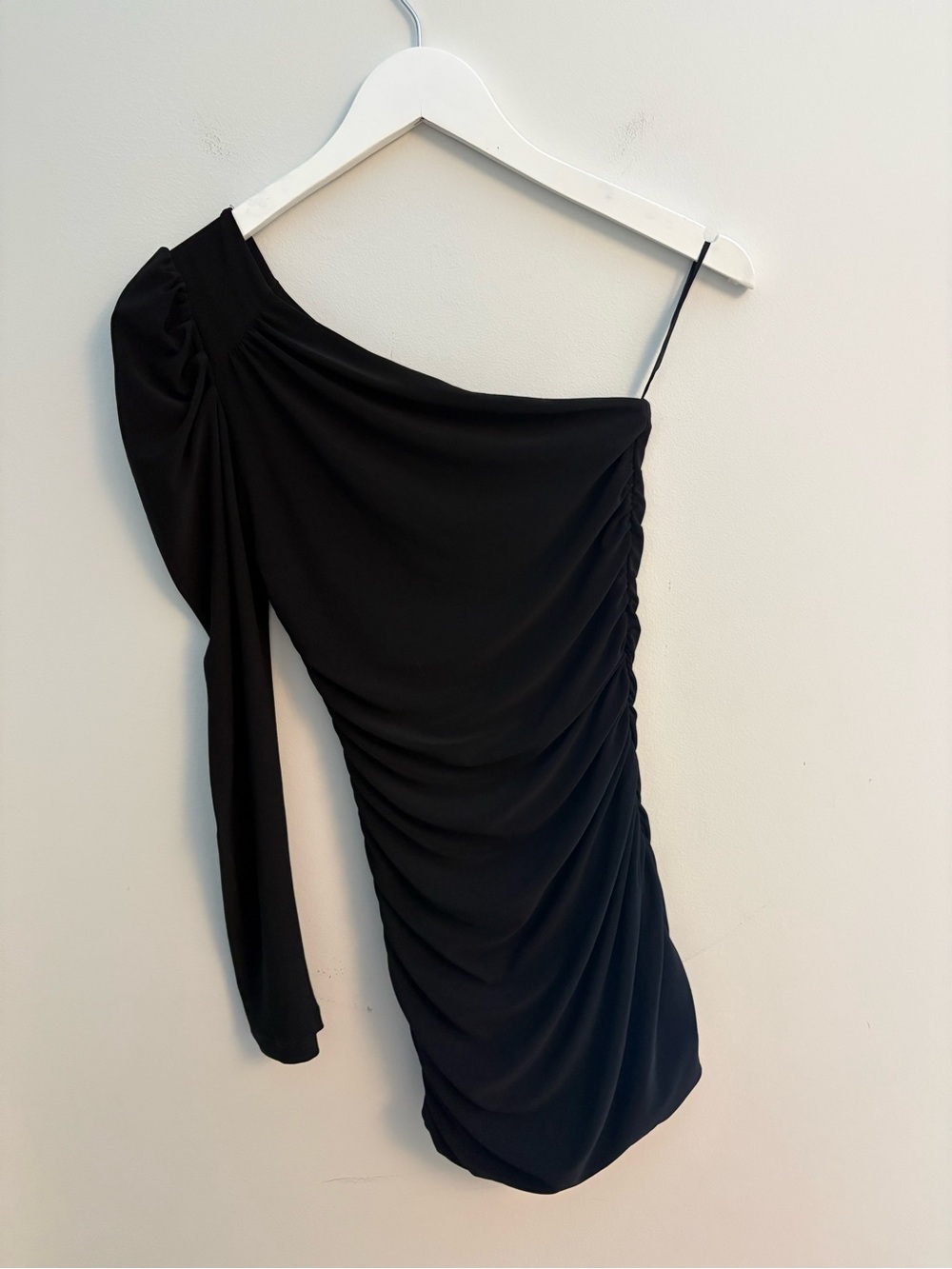 Graham & Spencer | One-Shoulder | Black Ruched Mini Dress | Size M